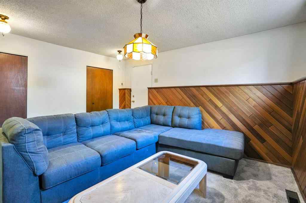 MLS® A2235061 - 344 Templeside Circle NE in Temple Calgary, Residential