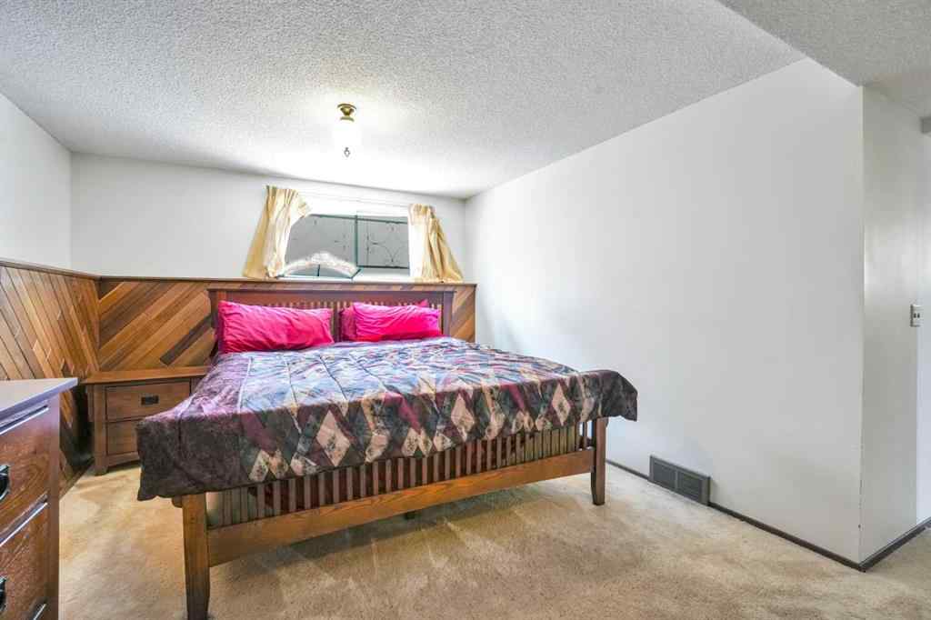 MLS® A2235061 - 344 Templeside Circle NE in Temple Calgary, Residential