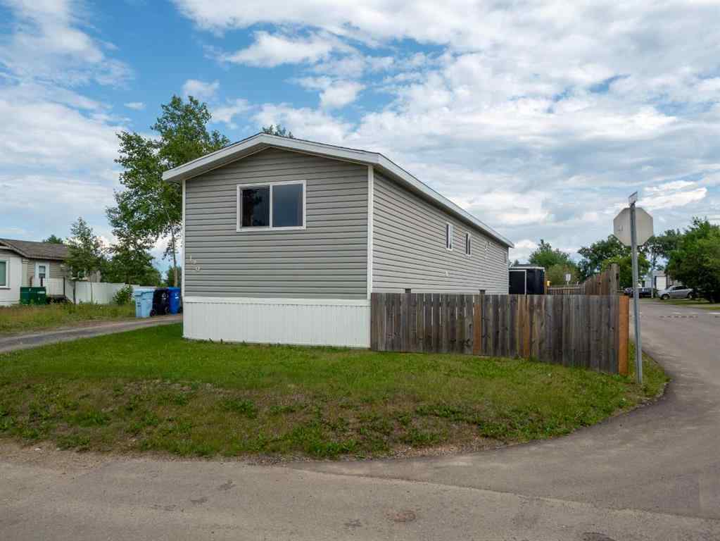 MLS® A2235066 - 129 Grey Crescent  in Gregoire Park Fort McMurray, Residential