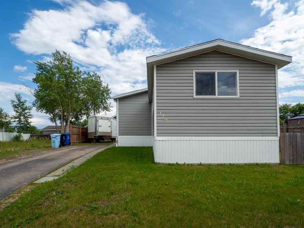 MLS® A2235066 - 129 Grey Crescent  in Gregoire Park Fort McMurray, Residential