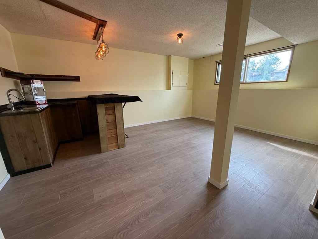 MLS® A2235075 - 113 Cayuga Crescent W in Indian Battle Heights Lethbridge, Residential