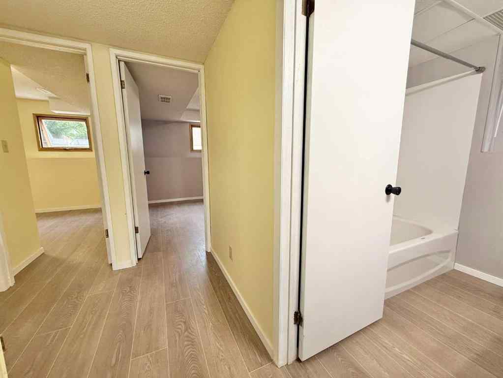 MLS® A2235075 - 113 Cayuga Crescent W in Indian Battle Heights Lethbridge, Residential