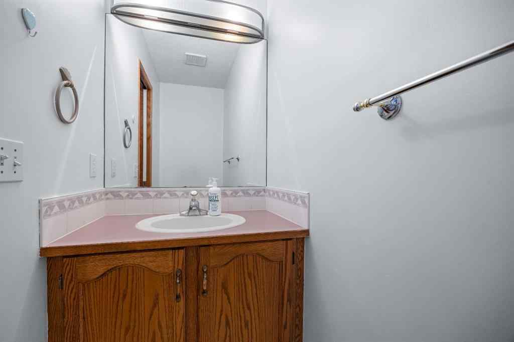 MLS® A2235080 - 240 Arbour Ridge Way NW in Arbour Lake Calgary, Residential