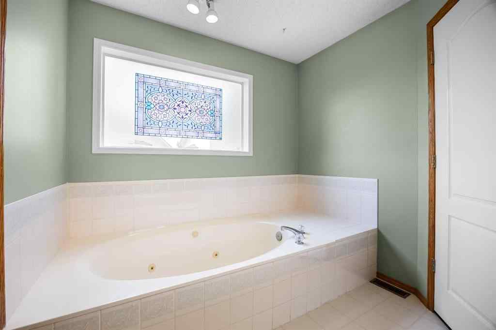 MLS® A2235080 - 240 Arbour Ridge Way NW in Arbour Lake Calgary, Residential