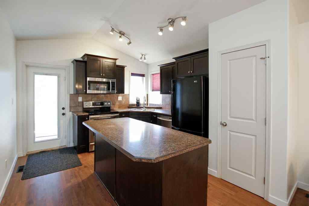 MLS® A2235094 - 82 Ireland Crescent  in Inglewood West Red Deer, Residential