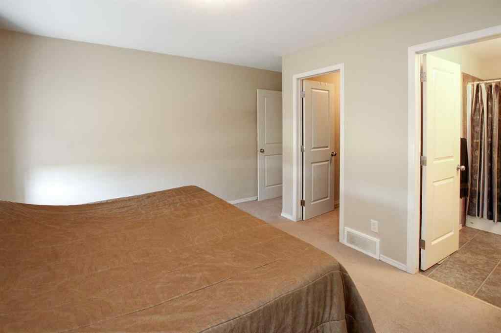 MLS® A2235094 - 82 Ireland Crescent  in Inglewood West Red Deer, Residential