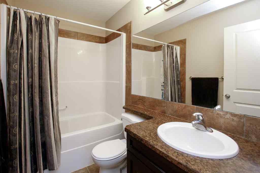 MLS® A2235094 - 82 Ireland Crescent  in Inglewood West Red Deer, Residential