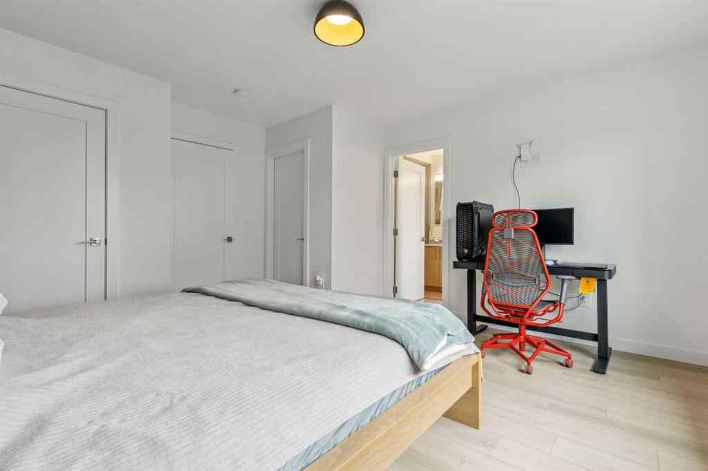 MLS® A2235097 - Unit #1 413 13 Avenue NE in Renfrew Calgary, Residential