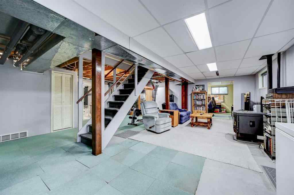MLS® A2235119 - 8126 20 Avenue  in NONE Coleman, Residential