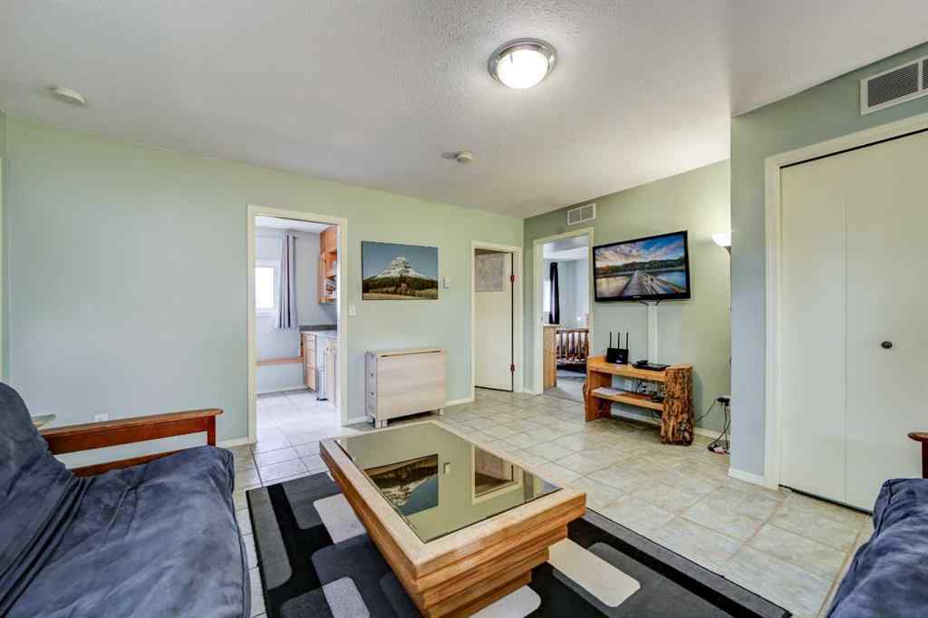 MLS® A2235119 - 8126 20 Avenue  in NONE Coleman, Residential