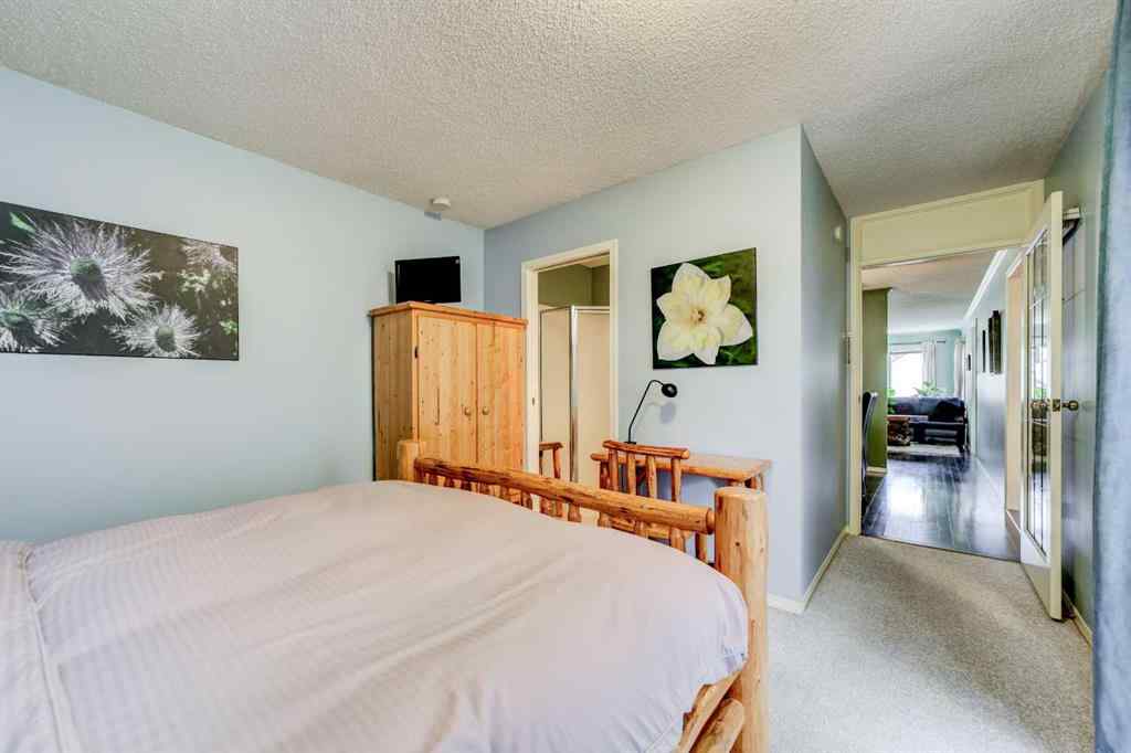 MLS® A2235119 - 8126 20 Avenue  in NONE Coleman, Residential