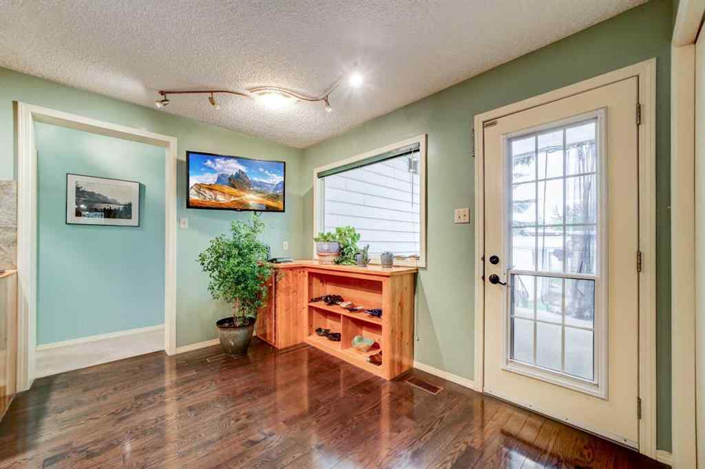 MLS® A2235119 - 8126 20 Avenue  in NONE Coleman, Residential