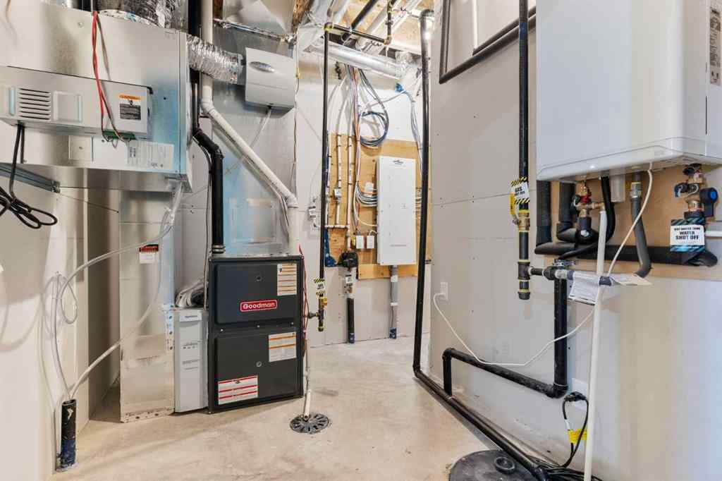 MLS® A2235121 - 315 Kinniburgh Loop  in Kinniburgh South Chestermere, Residential