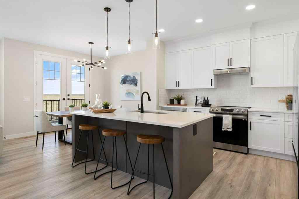 MLS® A2235121 - 315 Kinniburgh Loop  in Kinniburgh South Chestermere, Residential