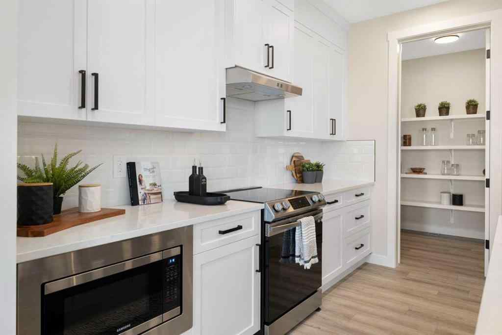 MLS® A2235121 - 315 Kinniburgh Loop  in Kinniburgh South Chestermere, Residential
