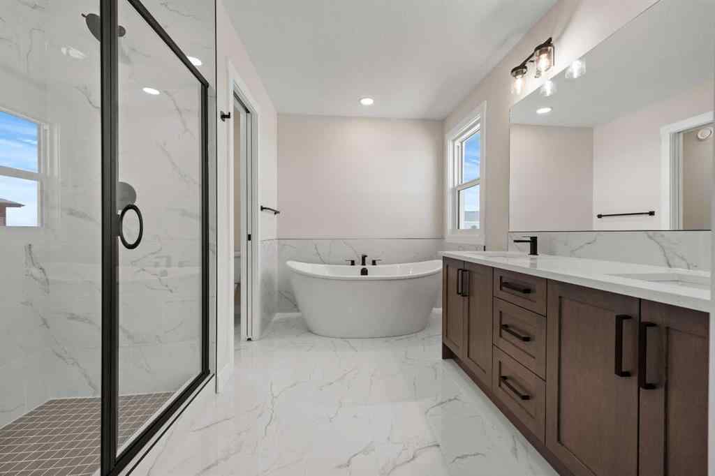 MLS® A2235121 - 315 Kinniburgh Loop  in Kinniburgh South Chestermere, Residential