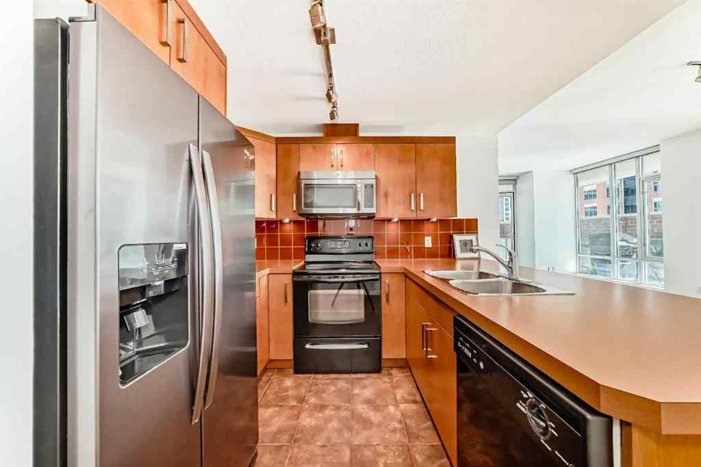 MLS® A2235141 - Unit #305 1410 1 Street SE in Beltline Calgary, Residential