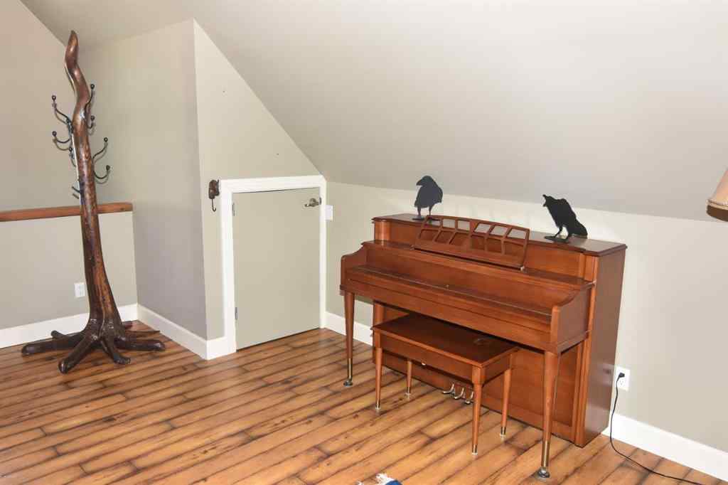 MLS® A2235144 - 30070 Range Road 51   in NONE Rural Mountain View County, Residential