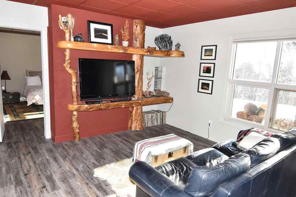 MLS® A2235144 - 30070 Range Road 51   in NONE Rural Mountain View County, Residential