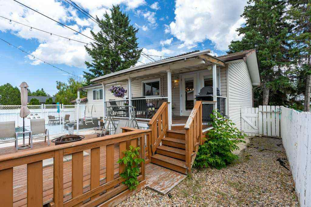 MLS® A2235157 - 235 Allan Crescent SE in Acadia Calgary, Residential