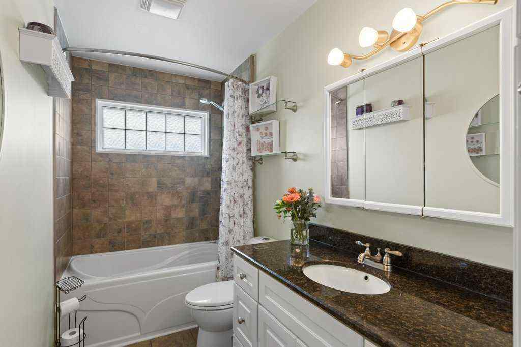 MLS® A2235157 - 235 Allan Crescent SE in Acadia Calgary, Residential