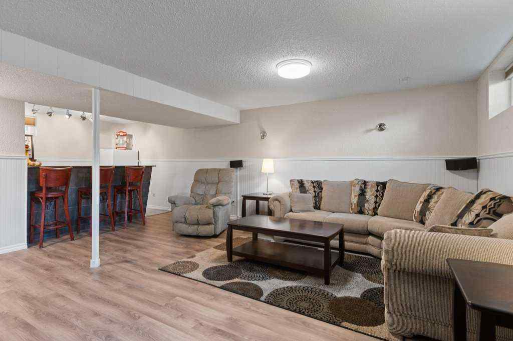 MLS® A2235157 - 235 Allan Crescent SE in Acadia Calgary, Residential