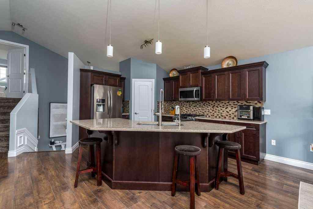 MLS® A2235158 - 1802 59B Avenue Close  in Lakeside Lloydminster, Residential