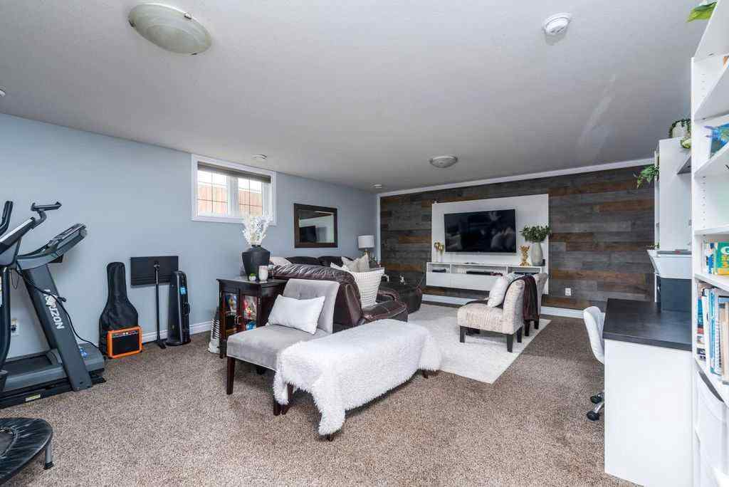 MLS® A2235158 - 1802 59B Avenue Close  in Lakeside Lloydminster, Residential
