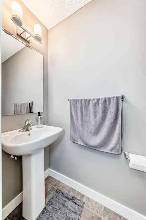 MLS® A2235163 - 528 Sage Hill Grove NW in Sage Hill Calgary, Residential