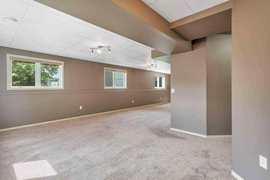 MLS® A2235172 - 4721 58 Avenue  in NONE Rimbey, Residential