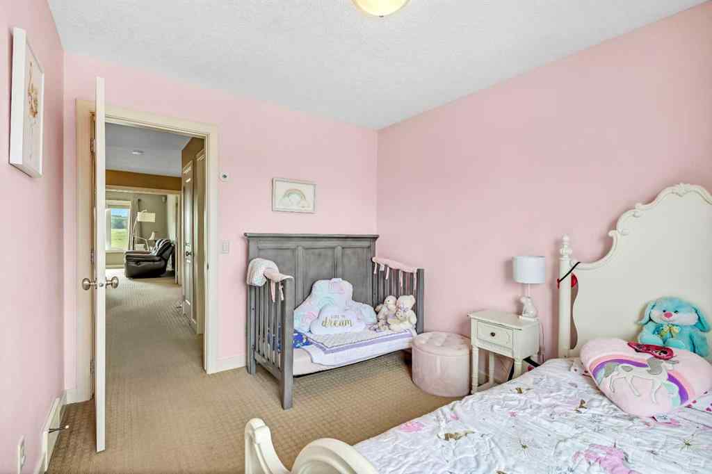MLS® A2235182 - 84 Sherwood Rise NW in Sherwood Calgary, Residential