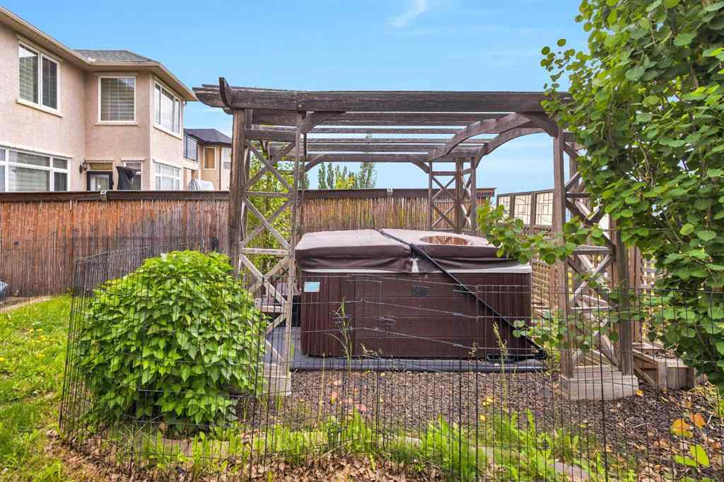 MLS® A2235182 - 84 Sherwood Rise NW in Sherwood Calgary, Residential