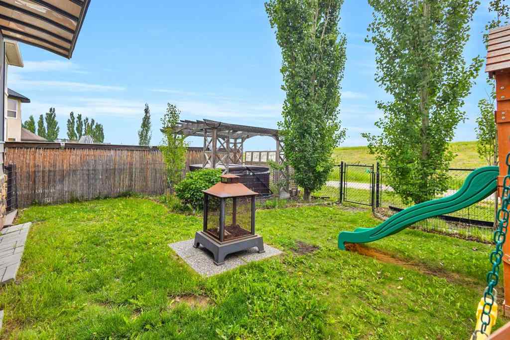 MLS® A2235182 - 84 Sherwood Rise NW in Sherwood Calgary, Residential