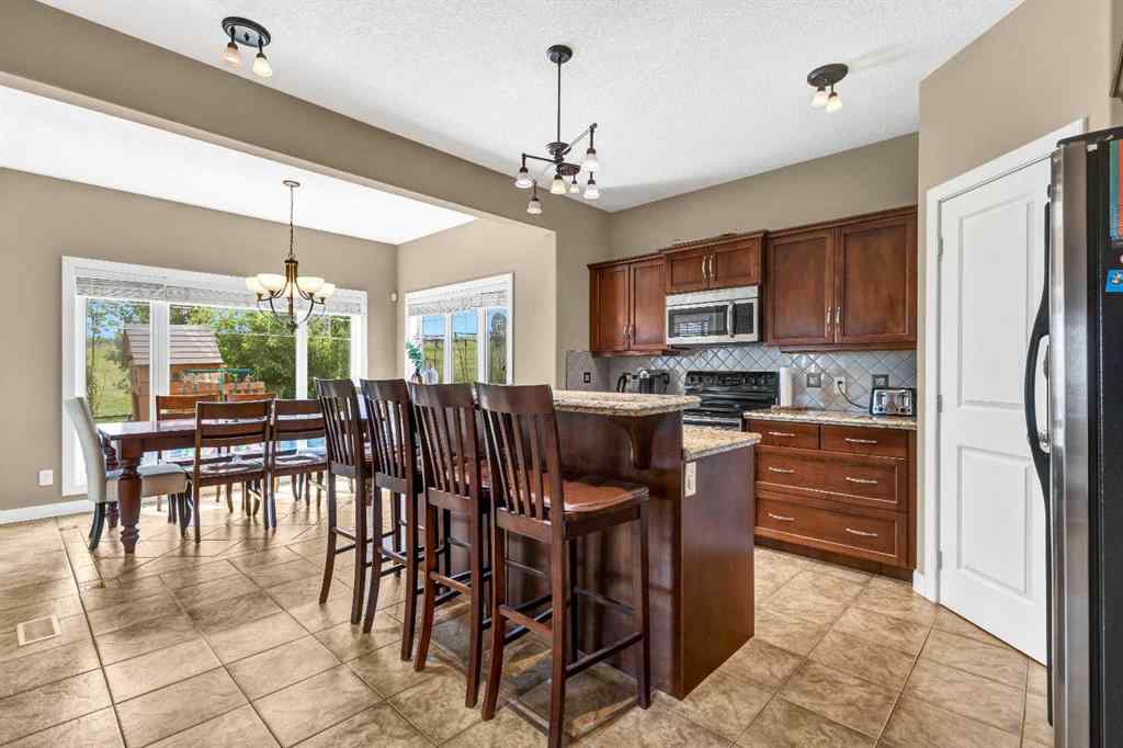 MLS® A2235182 - 84 Sherwood Rise NW in Sherwood Calgary, Residential