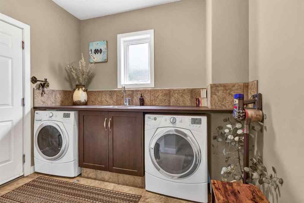 MLS® A2235182 - 84 Sherwood Rise NW in Sherwood Calgary, Residential