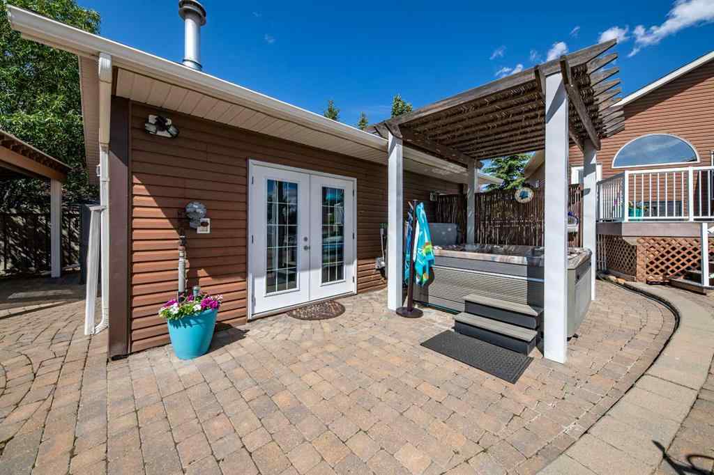 MLS® A2235200 - 15906 103 Street  in Westlake Village Rural Grande Prairie No. 1, County of, Residential