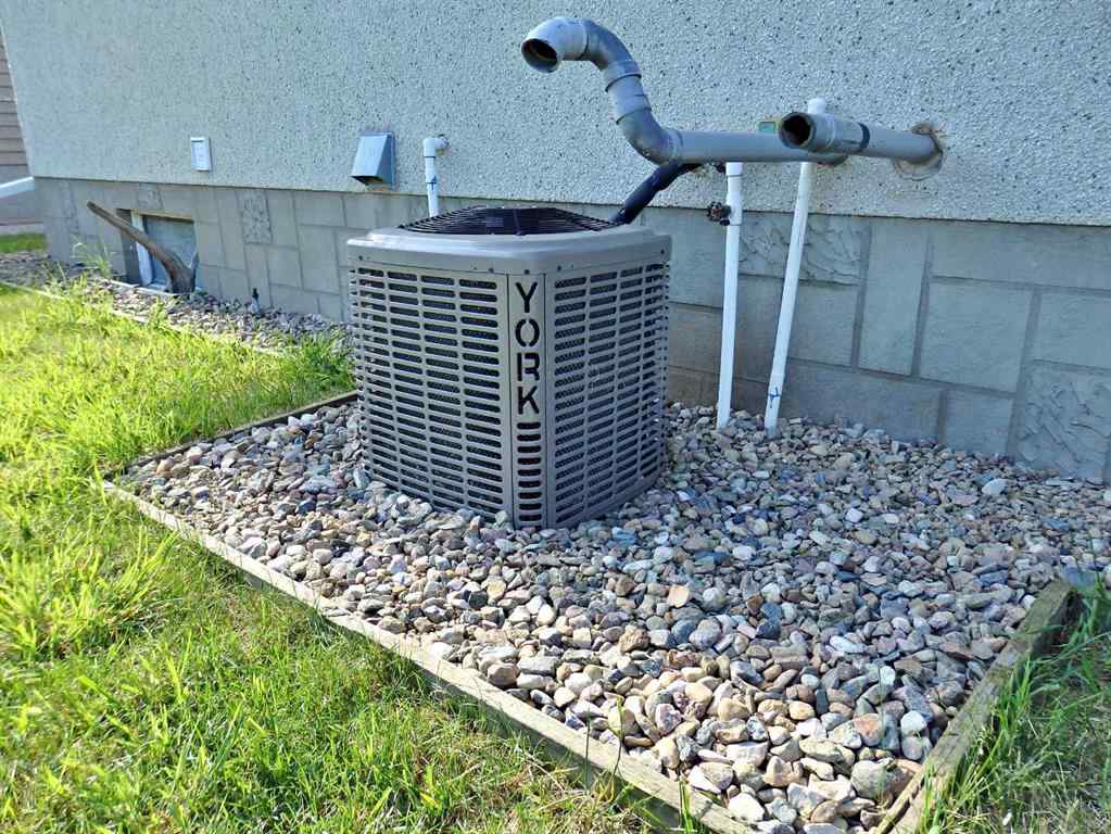 MLS® A2235207 - 4512 53 Avenue  in Vermilion Vermilion, Residential
