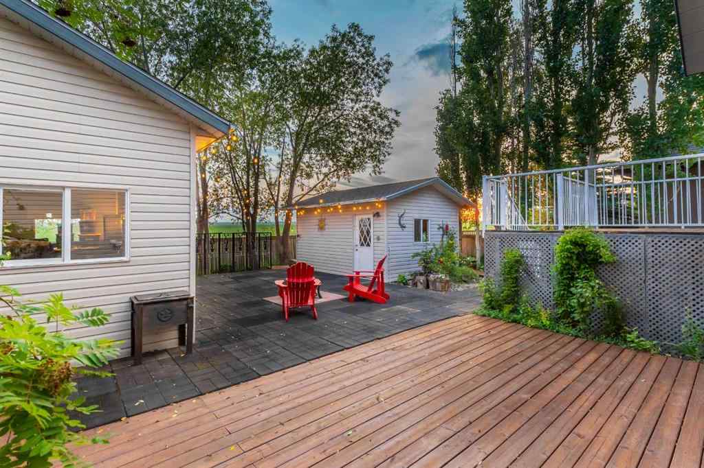MLS® A2235217 - 424 Sunset Link  in NONE Crossfield, Residential