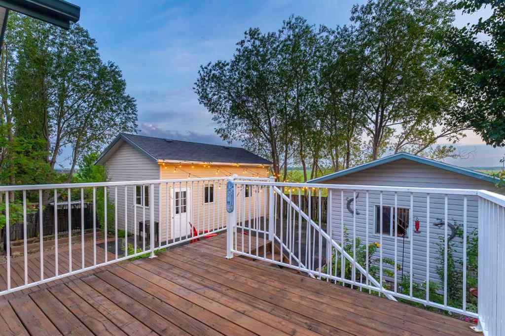 MLS® A2235217 - 424 Sunset Link  in NONE Crossfield, Residential