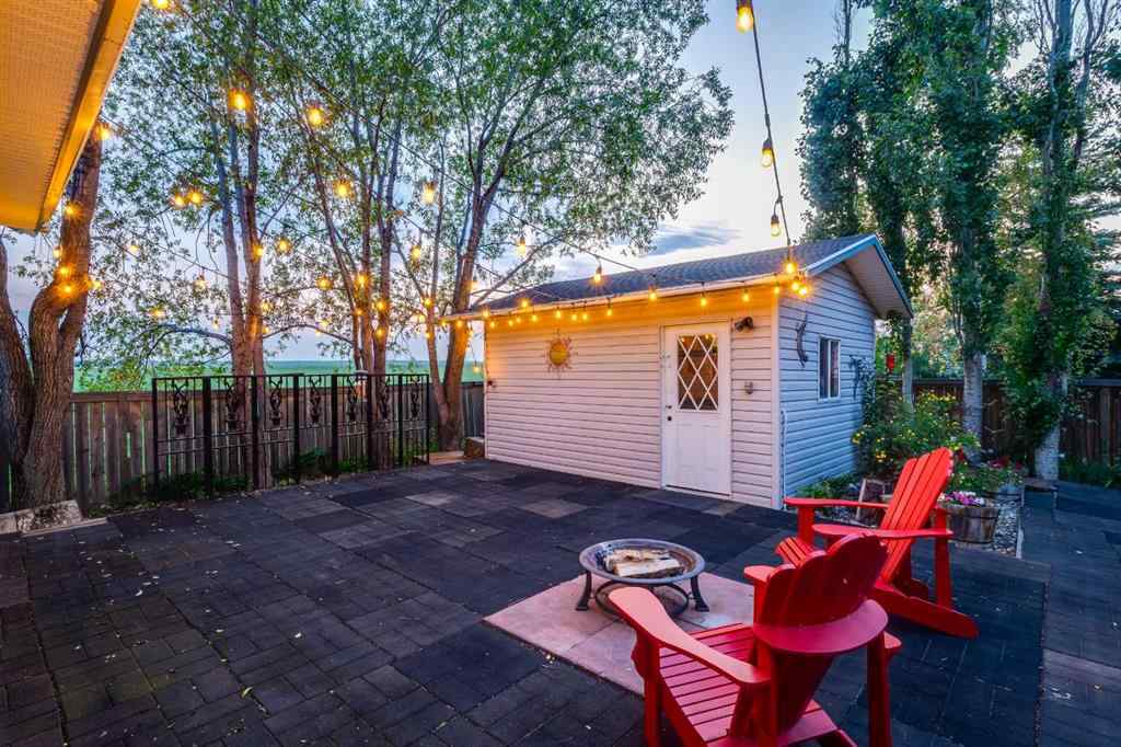 MLS® A2235217 - 424 Sunset Link  in NONE Crossfield, Residential