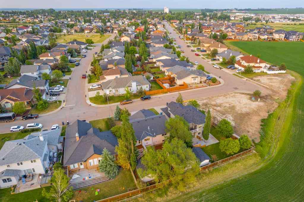 MLS® A2235217 - 424 Sunset Link  in NONE Crossfield, Residential