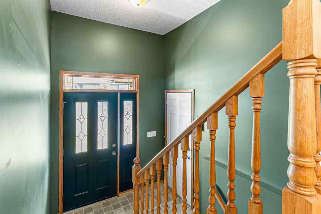 MLS® A2235217 - 424 Sunset Link  in NONE Crossfield, Residential