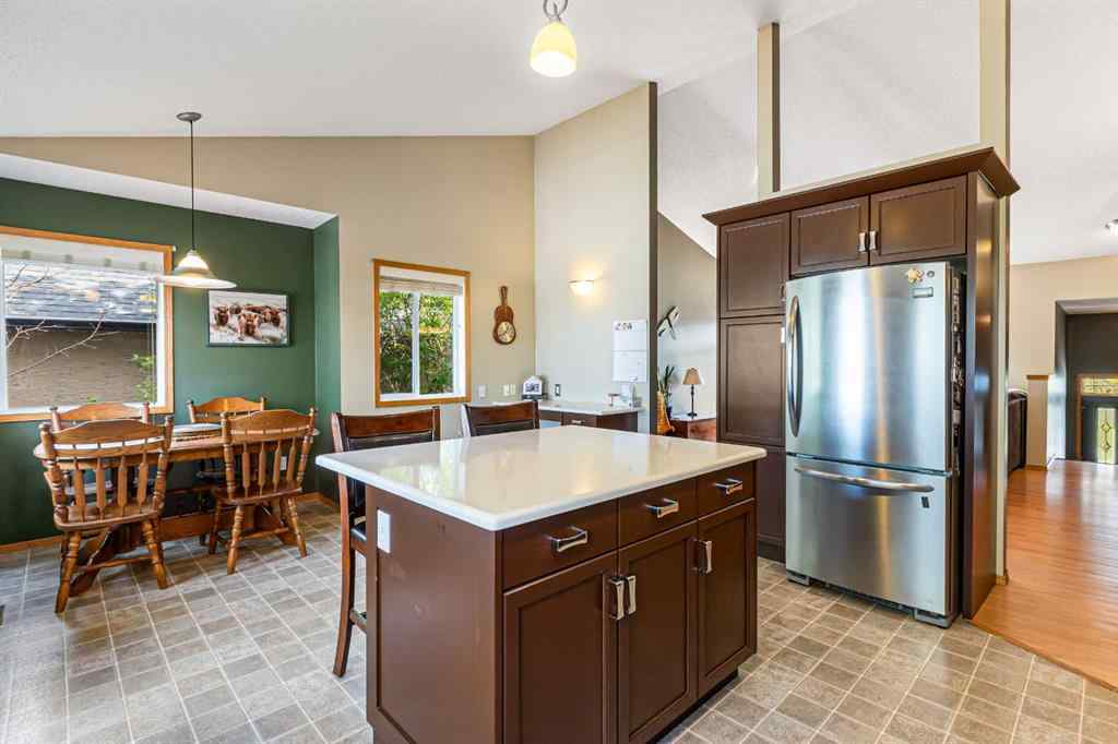MLS® A2235217 - 424 Sunset Link  in NONE Crossfield, Residential