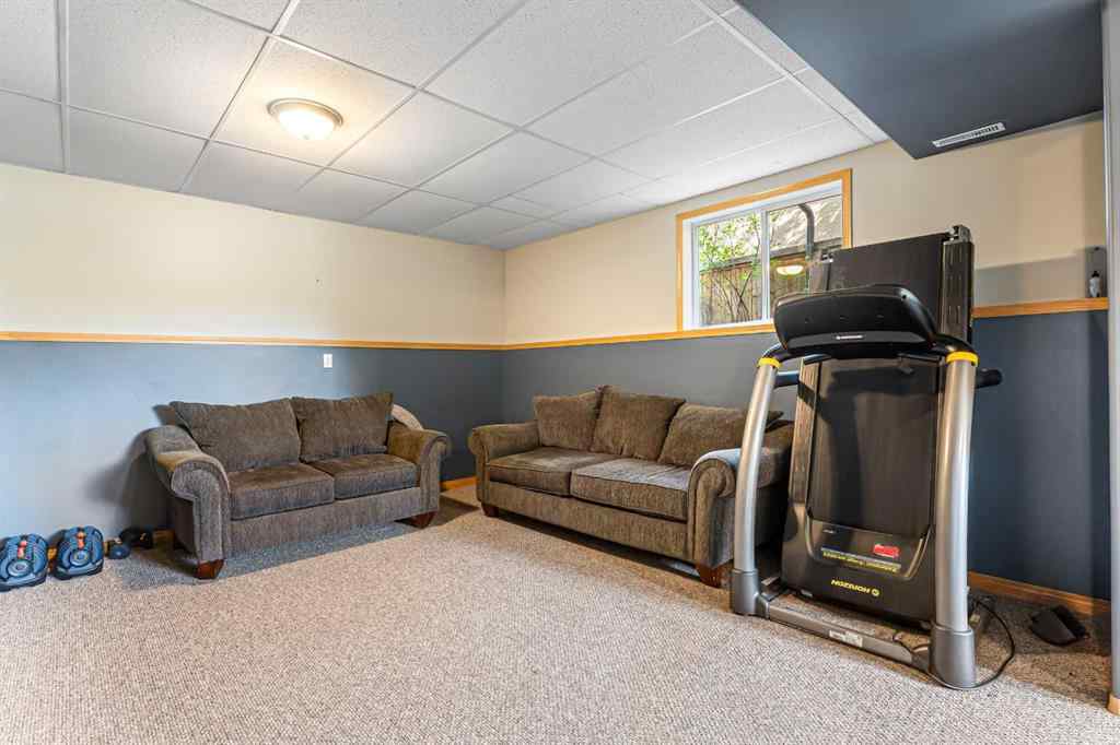 MLS® A2235217 - 424 Sunset Link  in NONE Crossfield, Residential