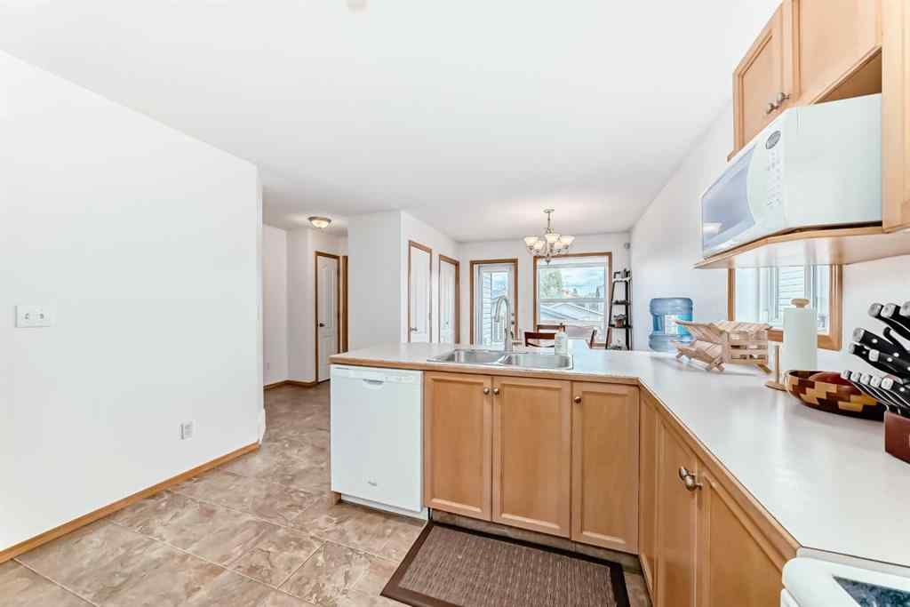 MLS® A2235227 - 32 Dynes Street  in Devonshire Red Deer, Residential