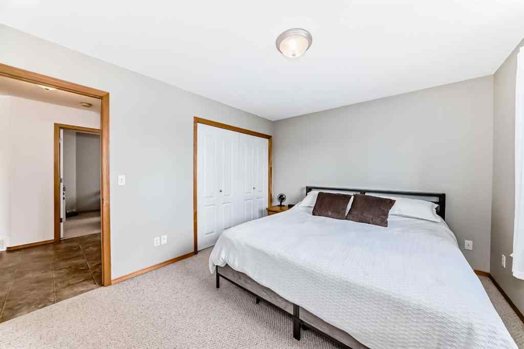MLS® A2235227 - 32 Dynes Street  in Devonshire Red Deer, Residential