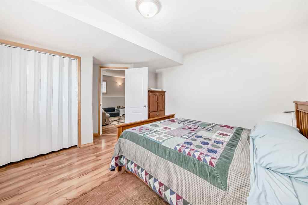 MLS® A2235227 - 32 Dynes Street  in Devonshire Red Deer, Residential