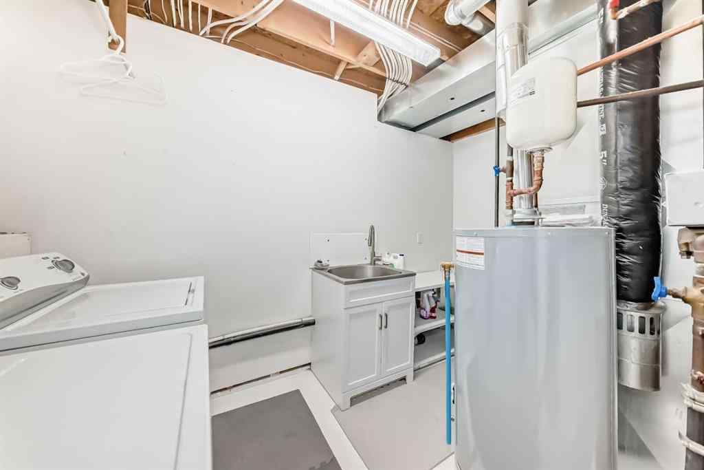 MLS® A2235227 - 32 Dynes Street  in Devonshire Red Deer, Residential