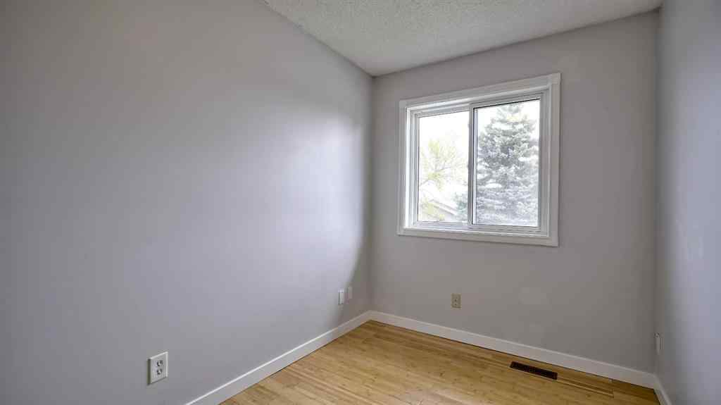 MLS® A2235243 - 124 Riverbrook Way SE in Riverbend Calgary, Residential