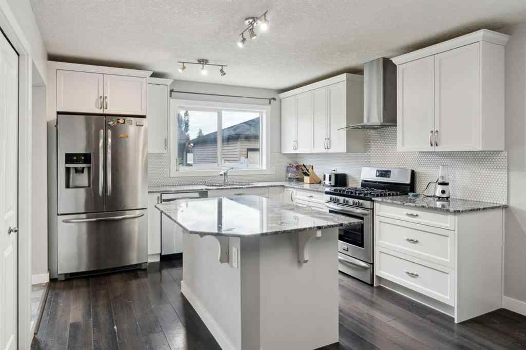 MLS® A2235268 - 1488 Legacy Circle SE in Legacy Calgary, Residential